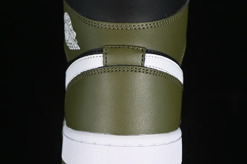 All Categories Air Jordan Jordan Series Basketball Shoes Air Jordan 1 Mid Air Jordan 1 Mid AJ1 Joe 1 Army Green Chinese Cultural Leisure Sneakers DQ8426-092